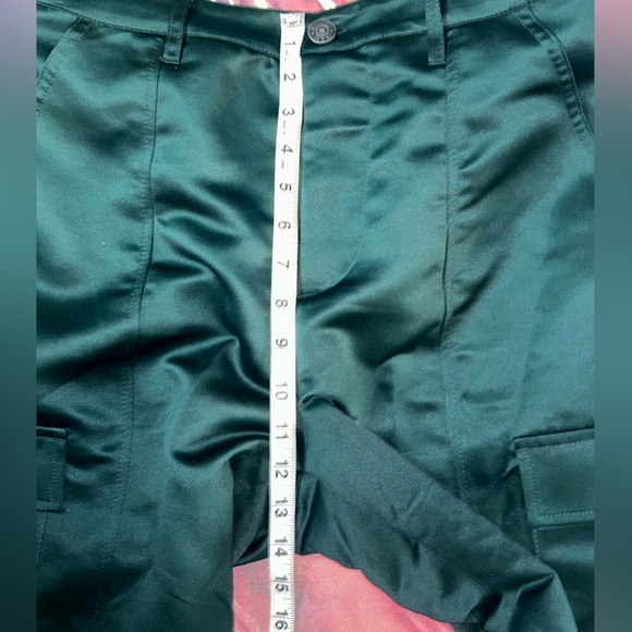 MADDEN NYC JUNIOR SATIN CARGO JOGGERS! - Picture 7 of 13